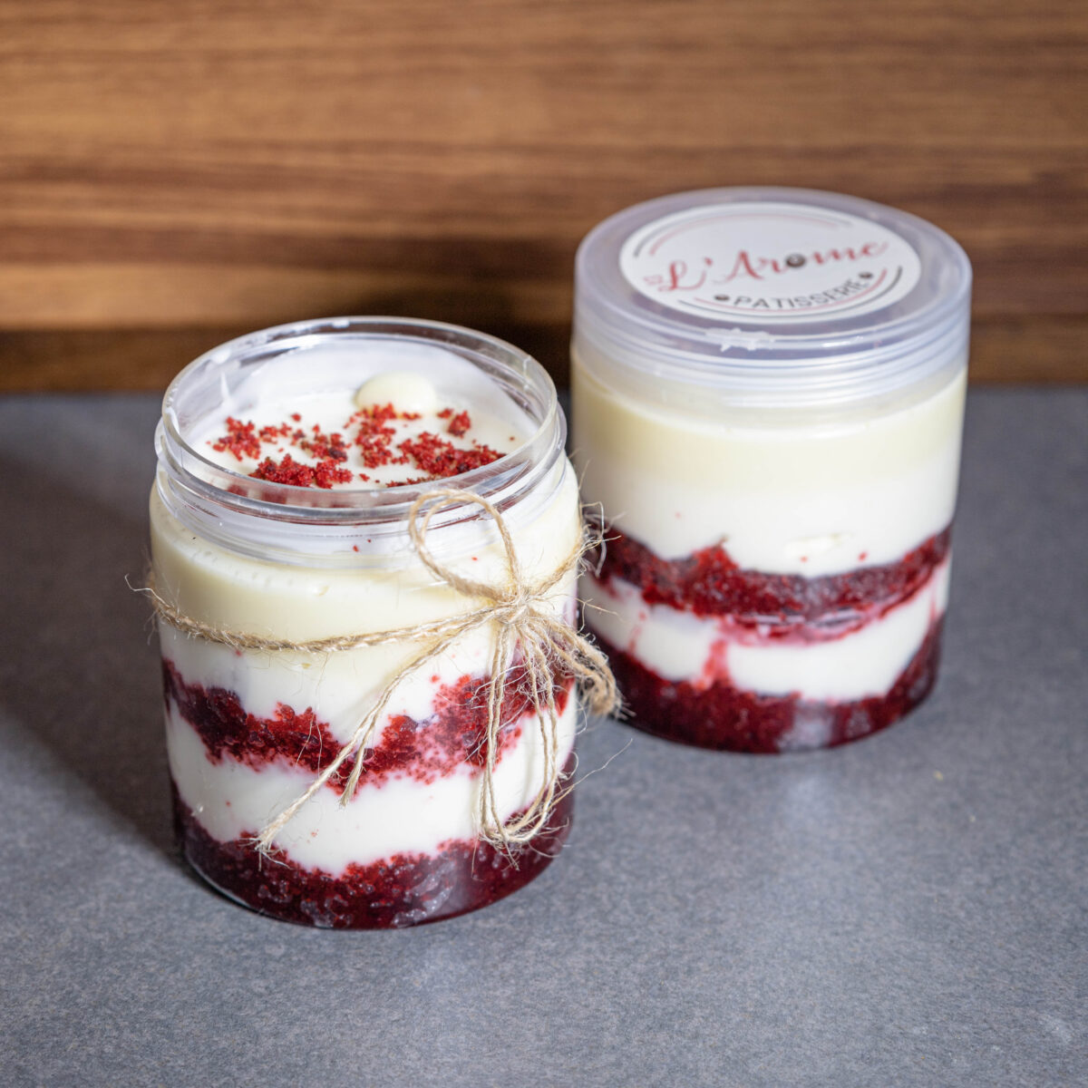 Red Velvet White Chocolate Jar Dream Cake - Image 1