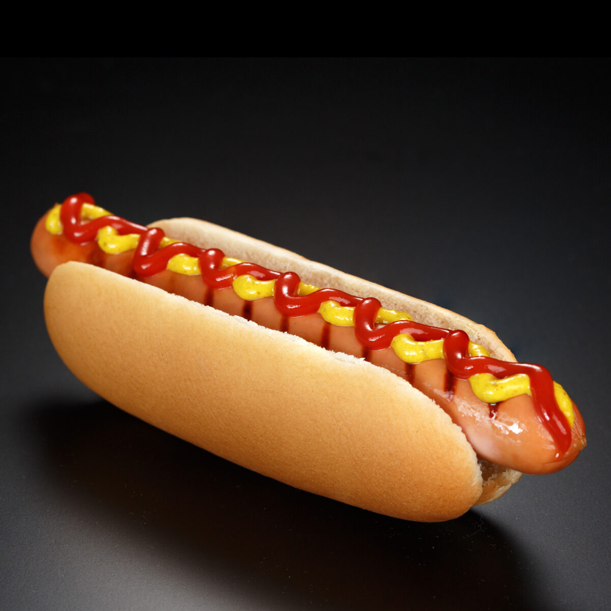 Chicken Hot Dog 10x1kg (180pcs approx.) - Image 1